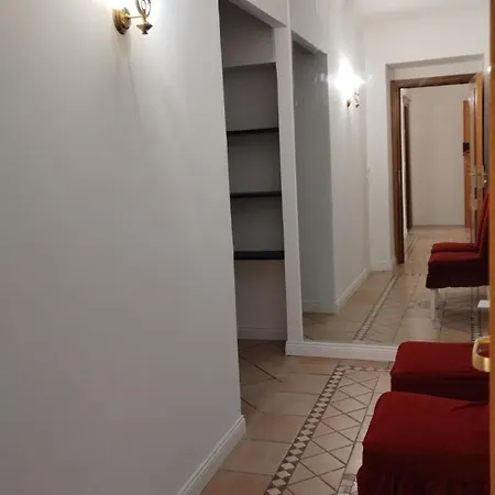 L'esquilina 4*
